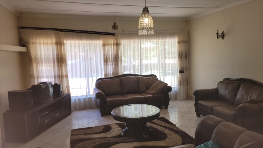 3 Bedroom Property for Sale in Adamayview North West